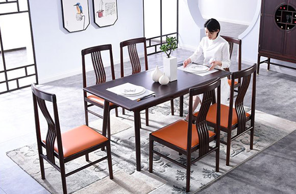 秋天避免實木家具開裂 秋天避免實木家具開裂