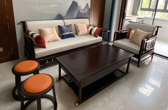 設(shè)計(jì)新中式實(shí)木定制家具要擺脫豐富融合現(xiàn)代裝飾思想 設(shè)計(jì)新中式實(shí)木定制家具要擺脫豐富融合現(xiàn)代裝飾思想