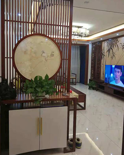 家裝新中式復(fù)古實(shí)木家具增添朦朧的美! 家裝新中式復(fù)古實(shí)木家具增添朦朧的美!